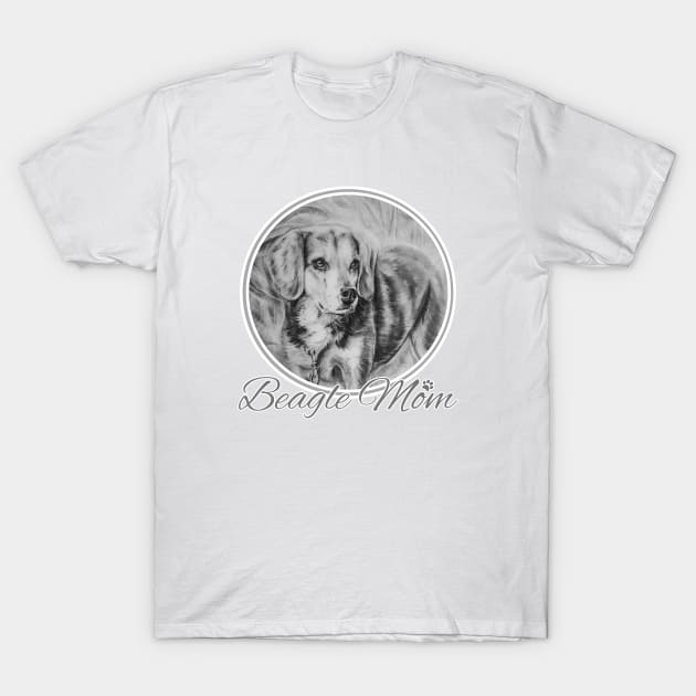 Beagle Mom Art T-Shirt by AuburnQuailart